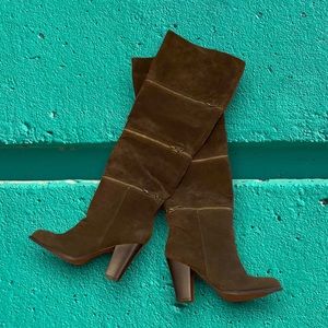 BRAND NEW ✨ Olive Suede Boots